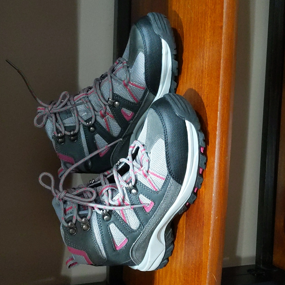 Smiths hiking boots